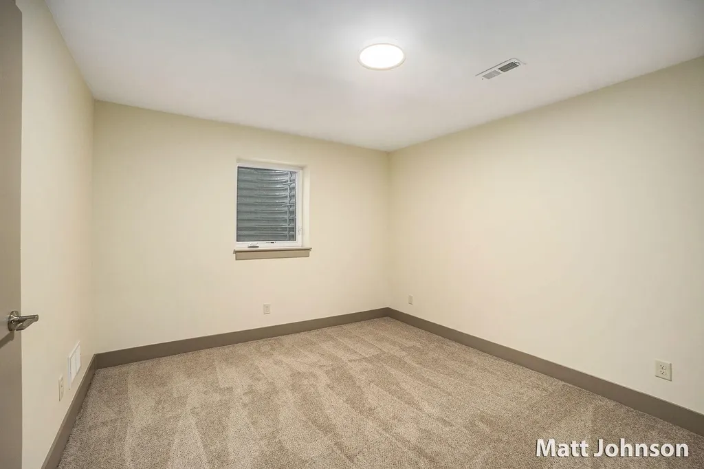 2047 Linden Avenue SE Grand Rapids City MI 49507