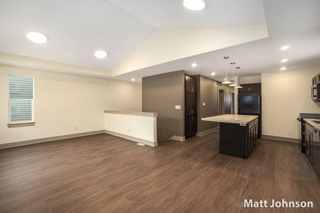 2047 Linden Avenue SE Grand Rapids City MI 49507