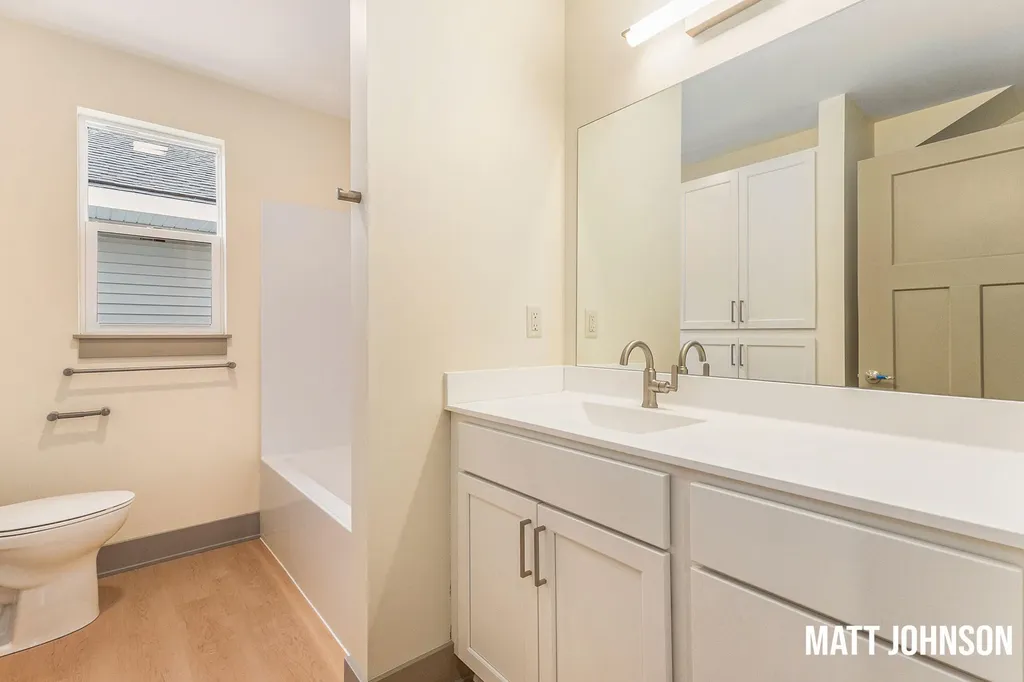 2109 Willard Avenue SE Grand Rapids City MI 49507