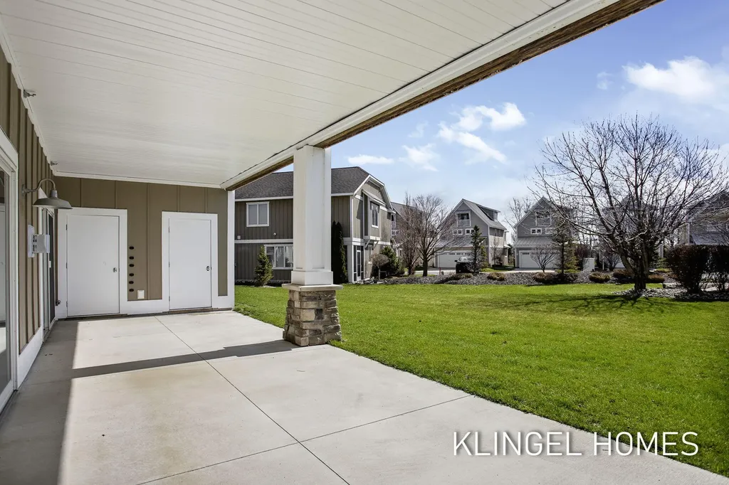 930 W Savidge Street Spring Lake Village MI 49456
