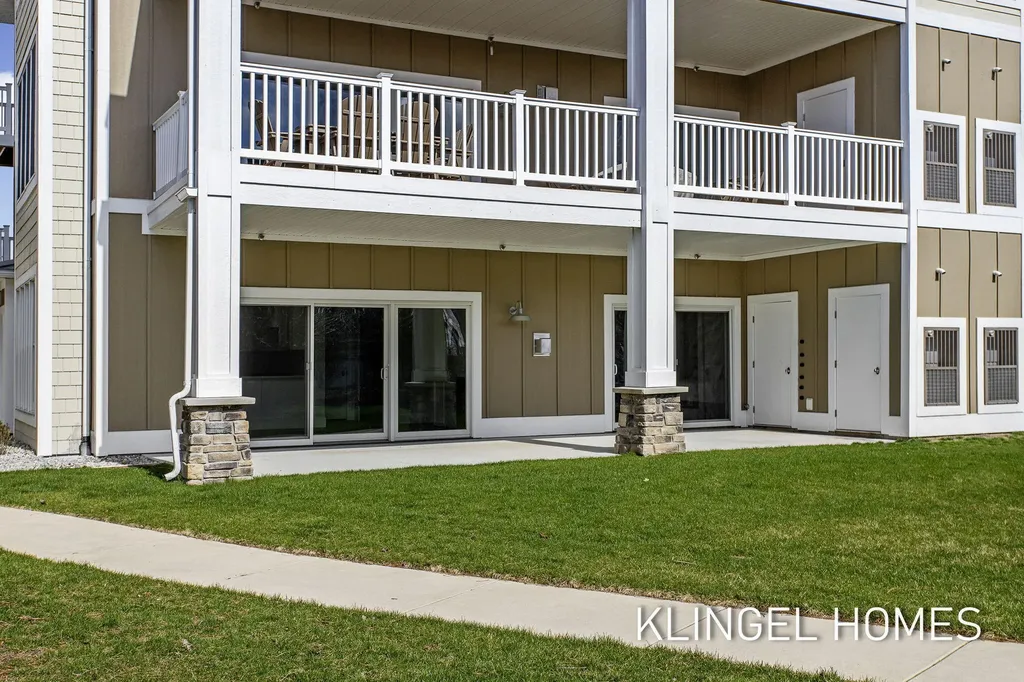 930 W Savidge Street Spring Lake Village MI 49456