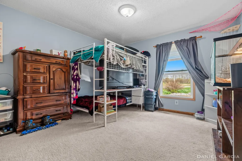 3949 N 200th Avenue Leavitt Township MI 49459