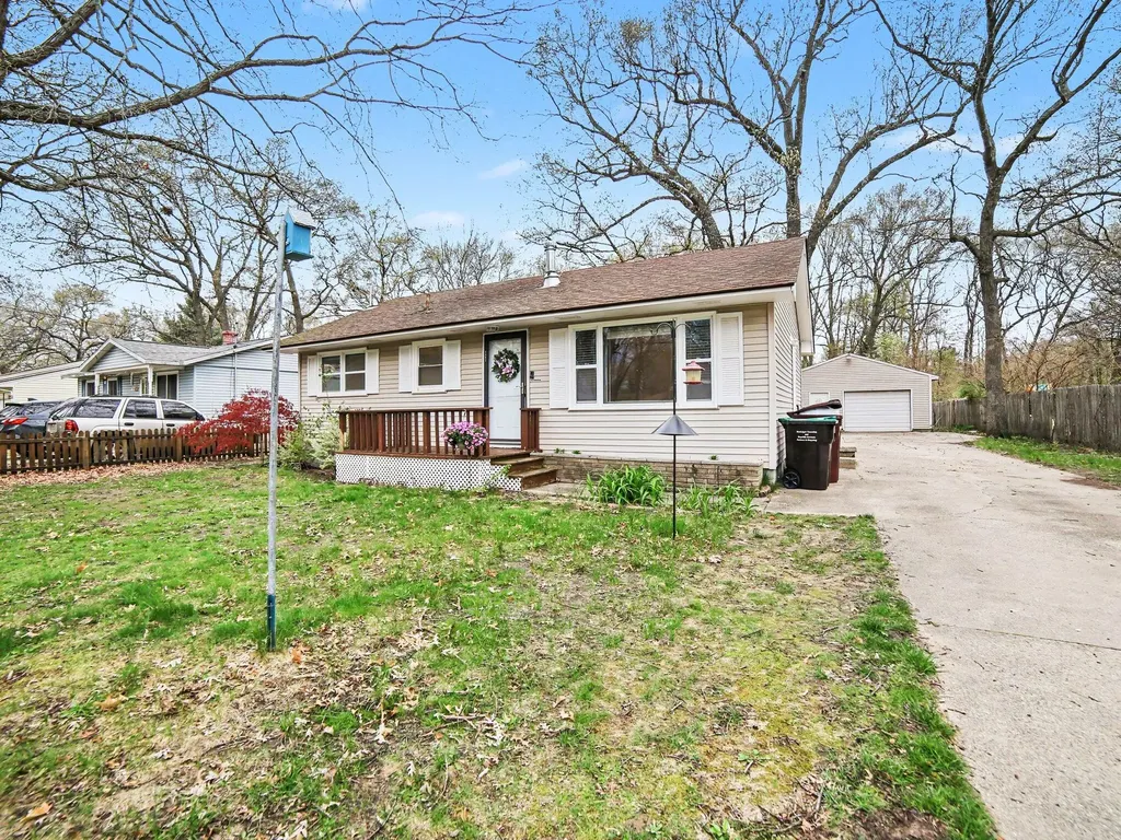 2492 Wesley Avenue Muskegon Charter Township MI 49442