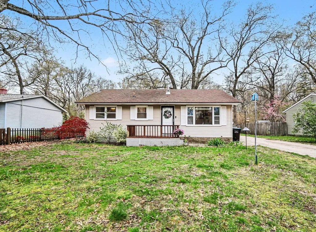 2492 Wesley Avenue Muskegon Charter Township MI 49442