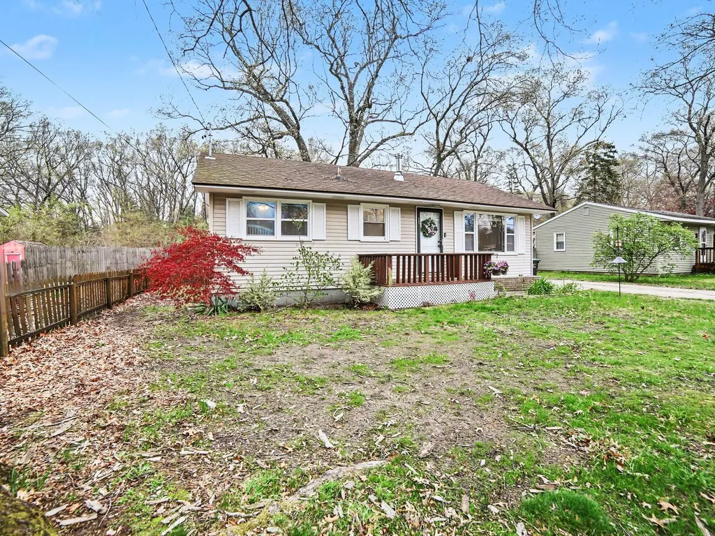 2492 Wesley Avenue Muskegon Charter Township MI 49442