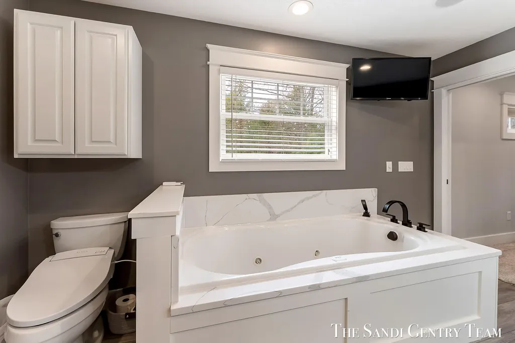 16159 Ferris Street Grand Haven Charter Township MI 49417