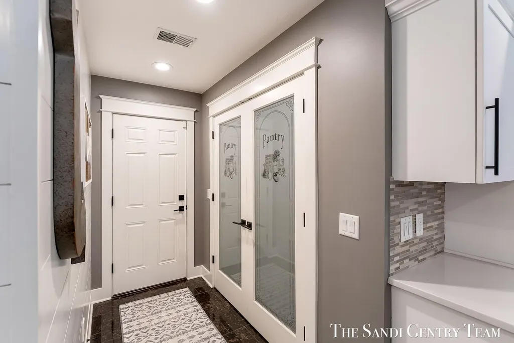 16159 Ferris Street Grand Haven Charter Township MI 49417
