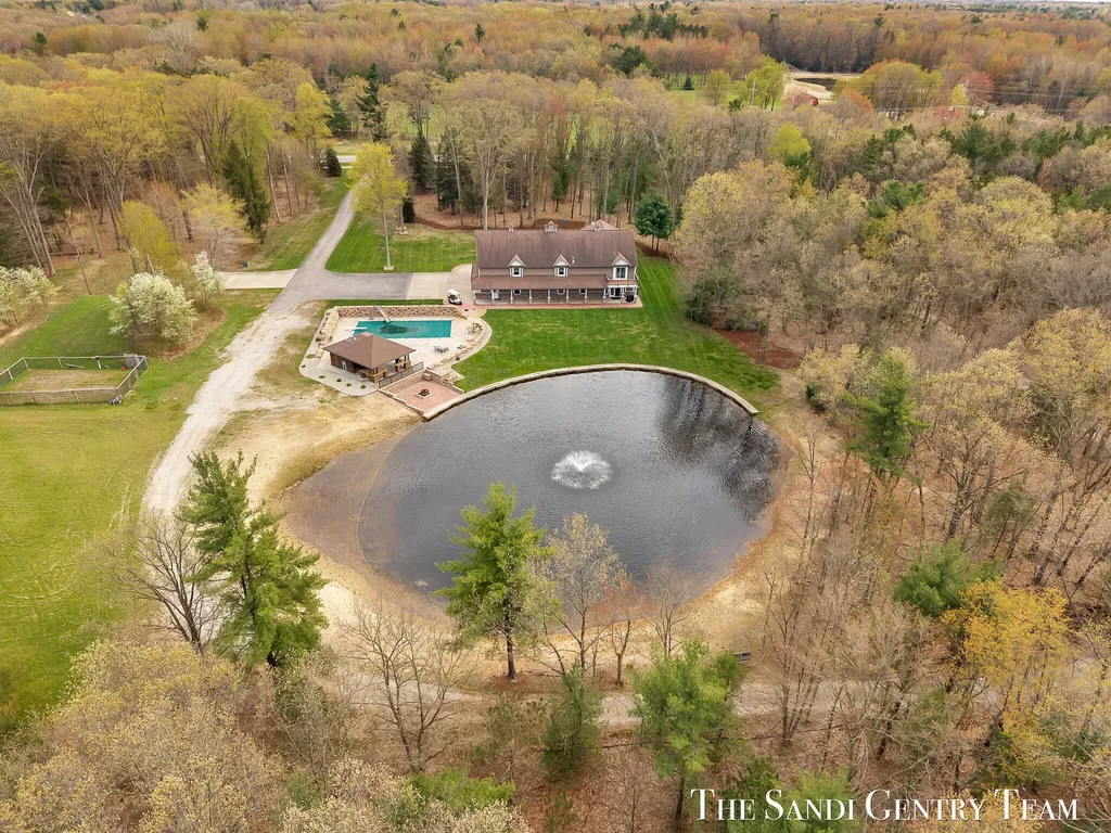16159 Ferris Street Grand Haven Charter Township MI 49417