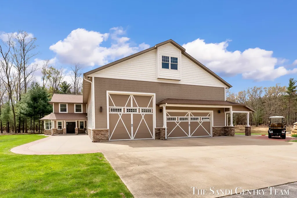 16159 Ferris Street Grand Haven Charter Township MI 49417