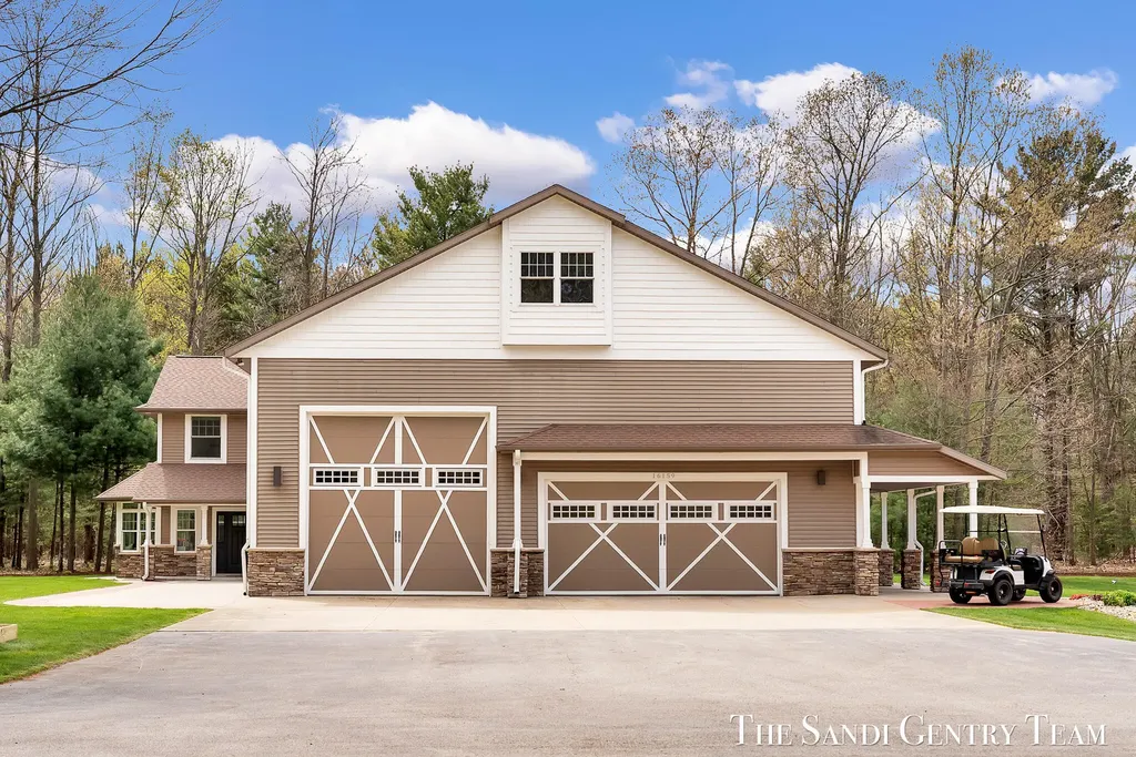 16159 Ferris Street Grand Haven Charter Township MI 49417