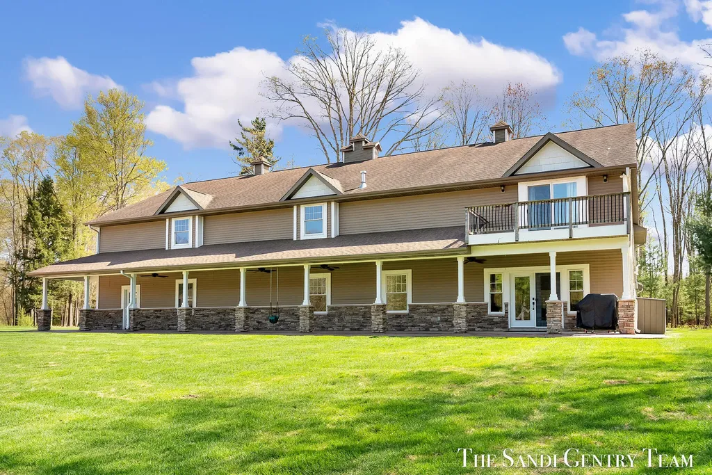 16159 Ferris Street Grand Haven Charter Township MI 49417