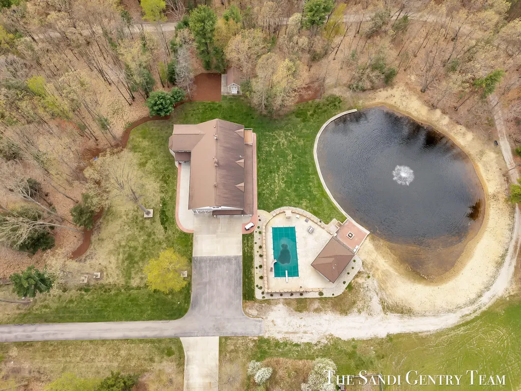 16159 Ferris Street Grand Haven Charter Township MI 49417