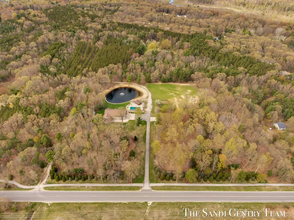 16159 Ferris Street Grand Haven Charter Township MI 49417