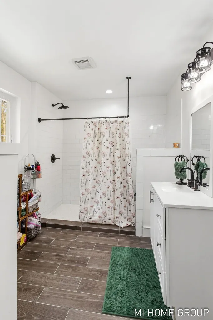 6467 118th Avenue Ganges Township MI 49408