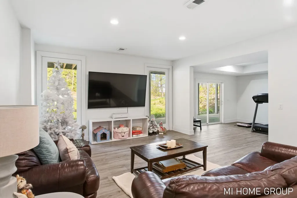 6467 118th Avenue Ganges Township MI 49408