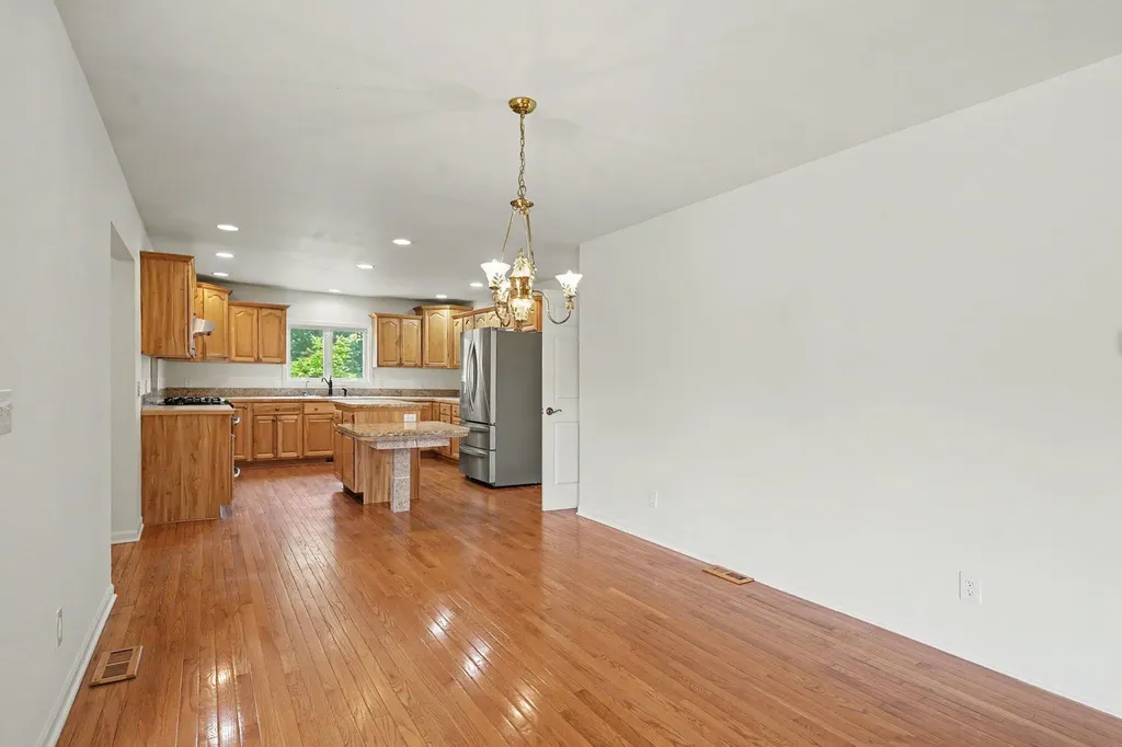 15378 Mcleans Spring Lake Township MI 49456