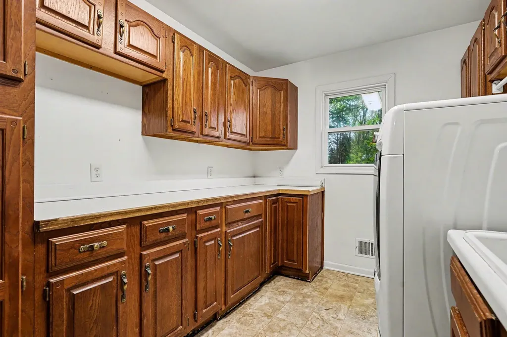 15378 Mcleans Spring Lake Township MI 49456