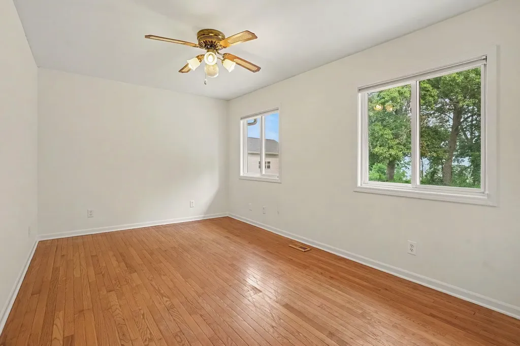 15378 Mcleans Spring Lake Township MI 49456