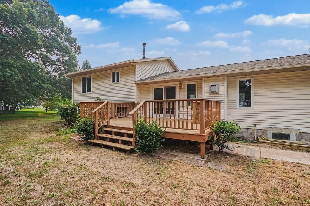 15378 Mcleans Spring Lake Township MI 49456