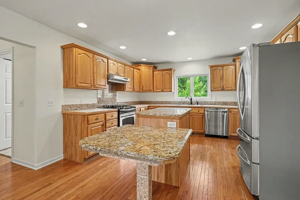 15378 Mcleans Spring Lake Township MI 49456