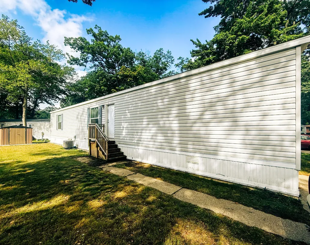 14787 Apple Drive Spring Lake Township MI 49415