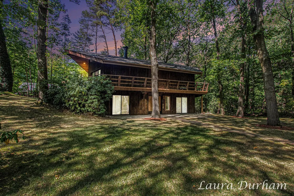 6480 Island Lake Road Laketown Township MI 49423