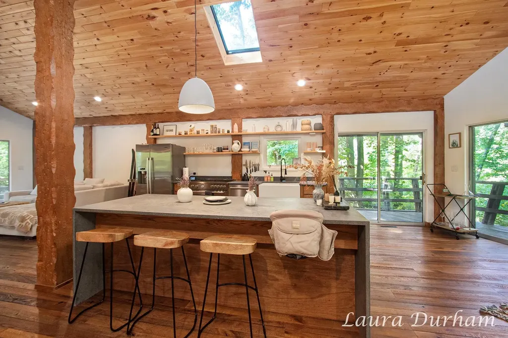 6480 Island Lake Road Laketown Township MI 49423