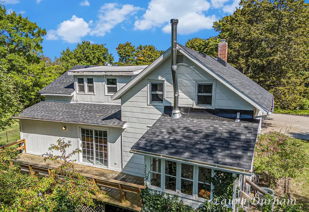 510 S Maple Street Saugatuck City MI 49453