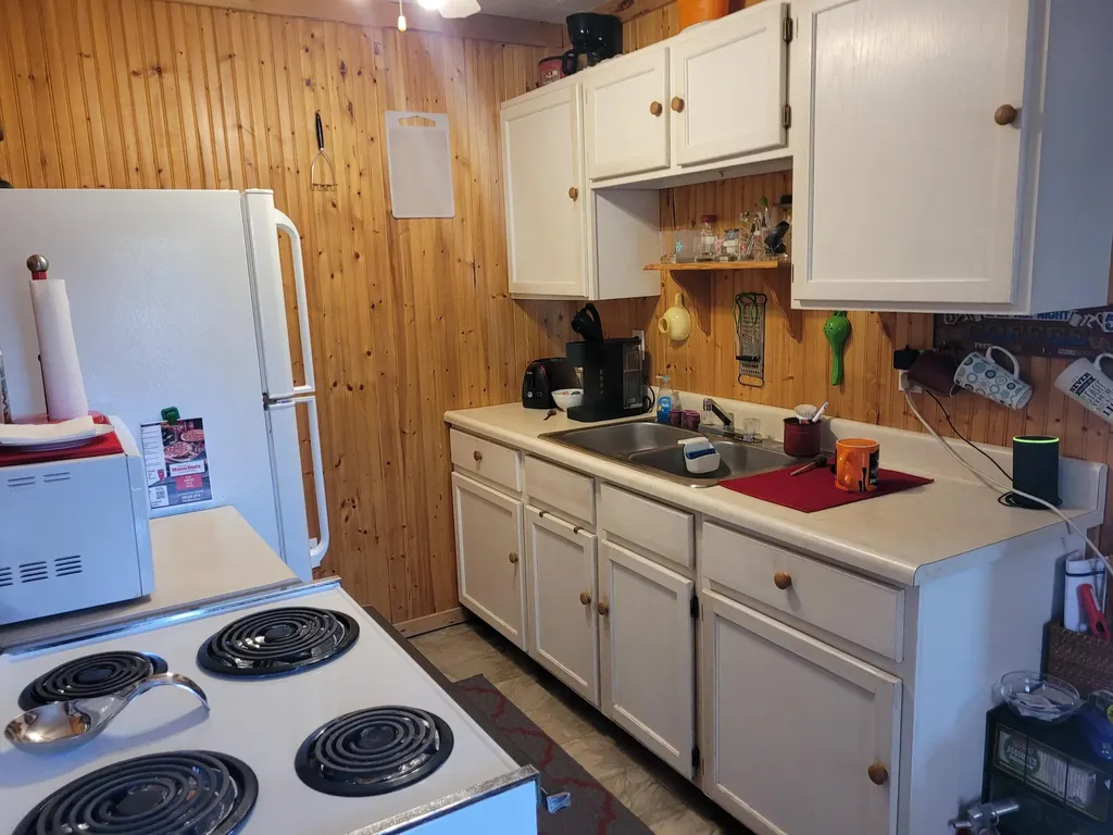 31421 County Road 388 Pine Grove Township MI 49055