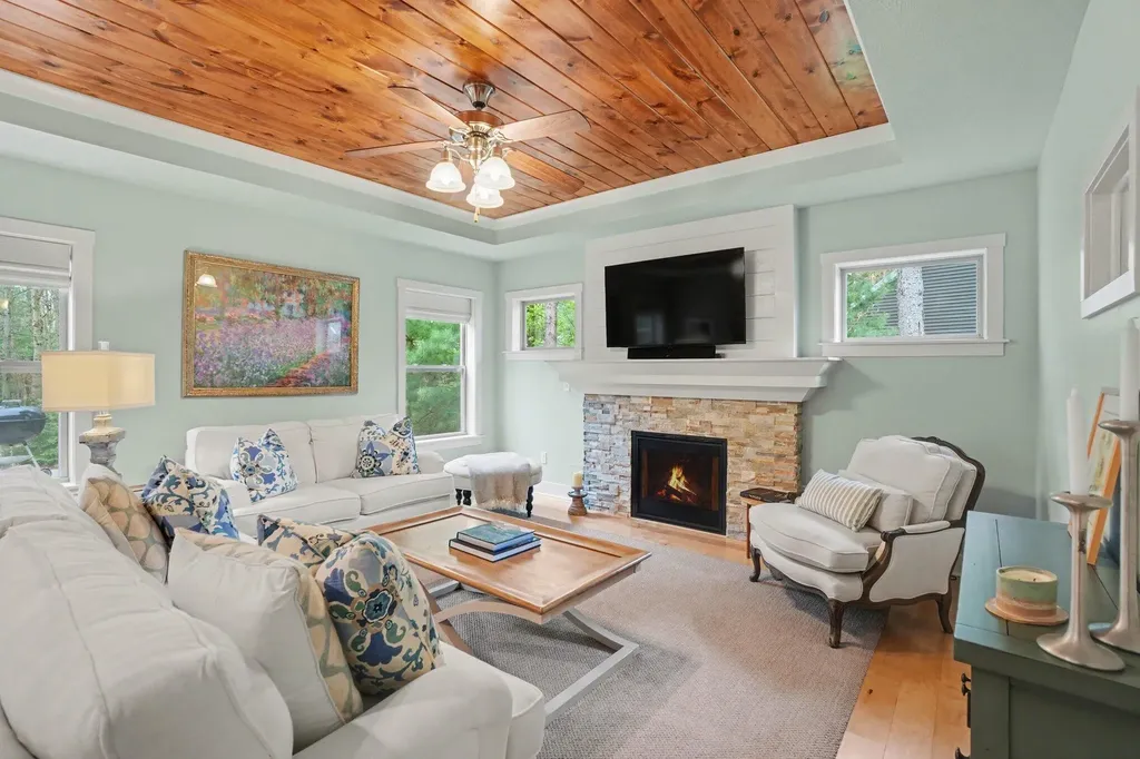 6560 Sanctuary Trail Saugatuck Township MI 49453