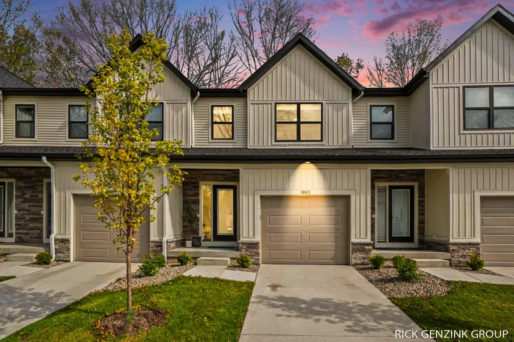 1993 N Shorewood Lane Park Township MI 49423