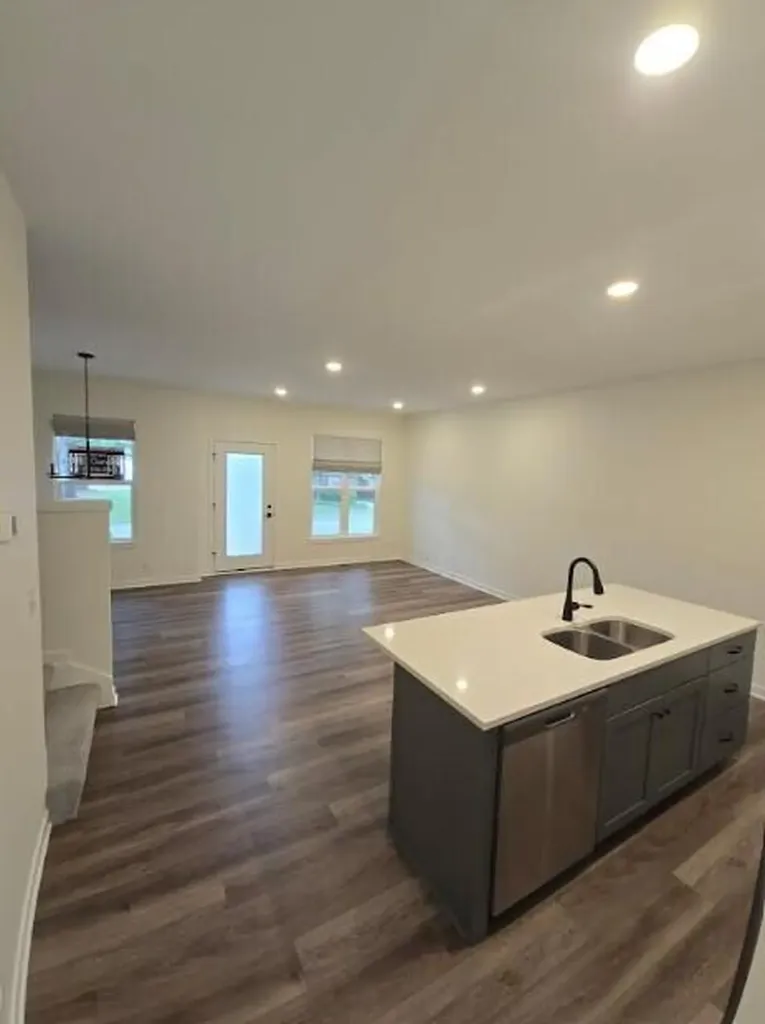 1993 N Shorewood Lane Park Township MI 49423