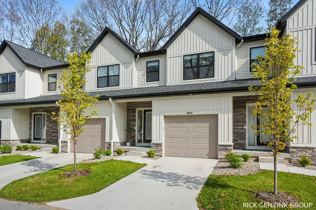 1993 N Shorewood Lane Park Township MI 49423