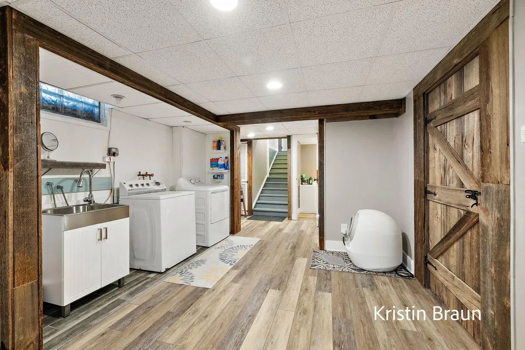 4078 Highgate Road Norton Shores City MI 49441
