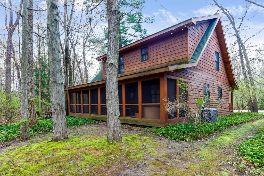 3583 Cattail Court Saugatuck Township MI 49453