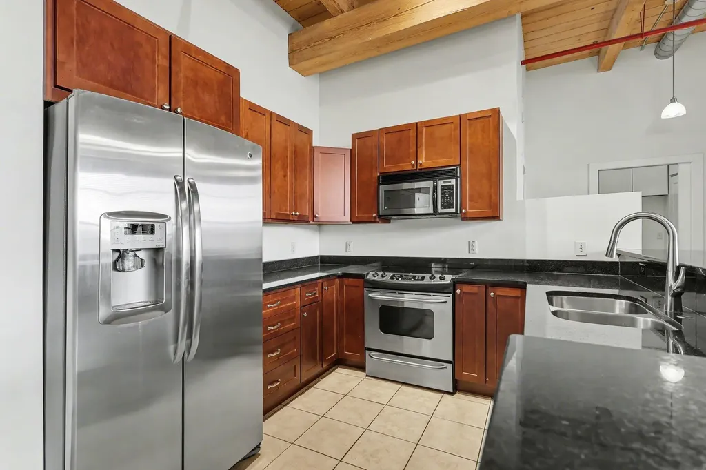 533 Columbia Avenue Holland City MI 49423