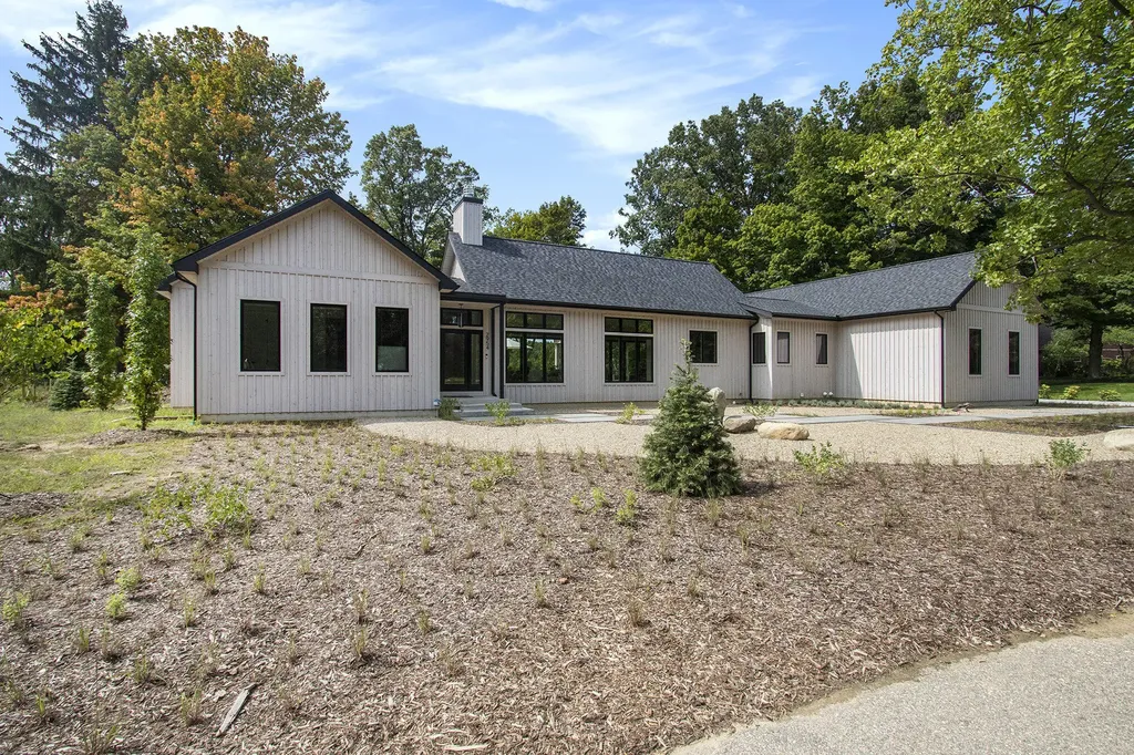 2954 Peach Creek Court Saugatuck Township MI 49408