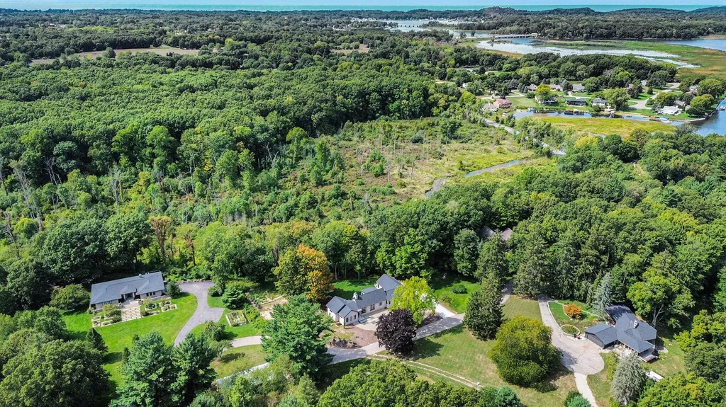 2954 Peach Creek Court Saugatuck Township MI 49408