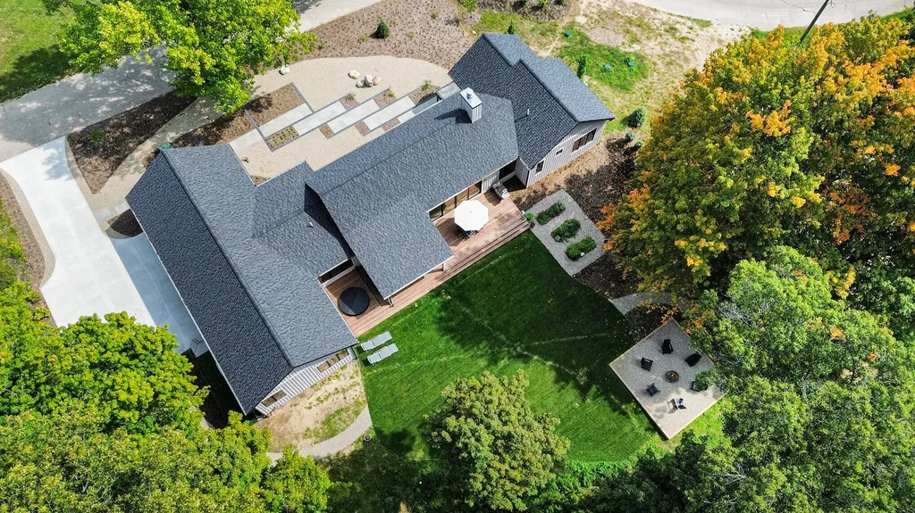 2954 Peach Creek Court Saugatuck Township MI 49408