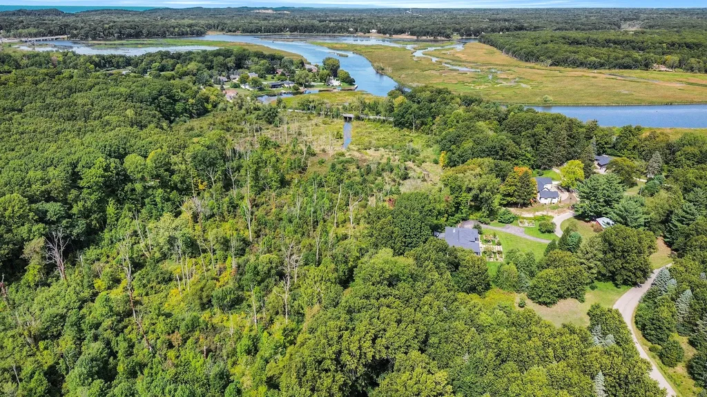 2954 Peach Creek Court Saugatuck Township MI 49408