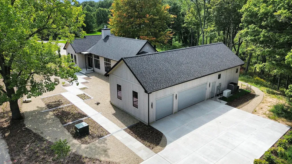2954 Peach Creek Court Saugatuck Township MI 49408
