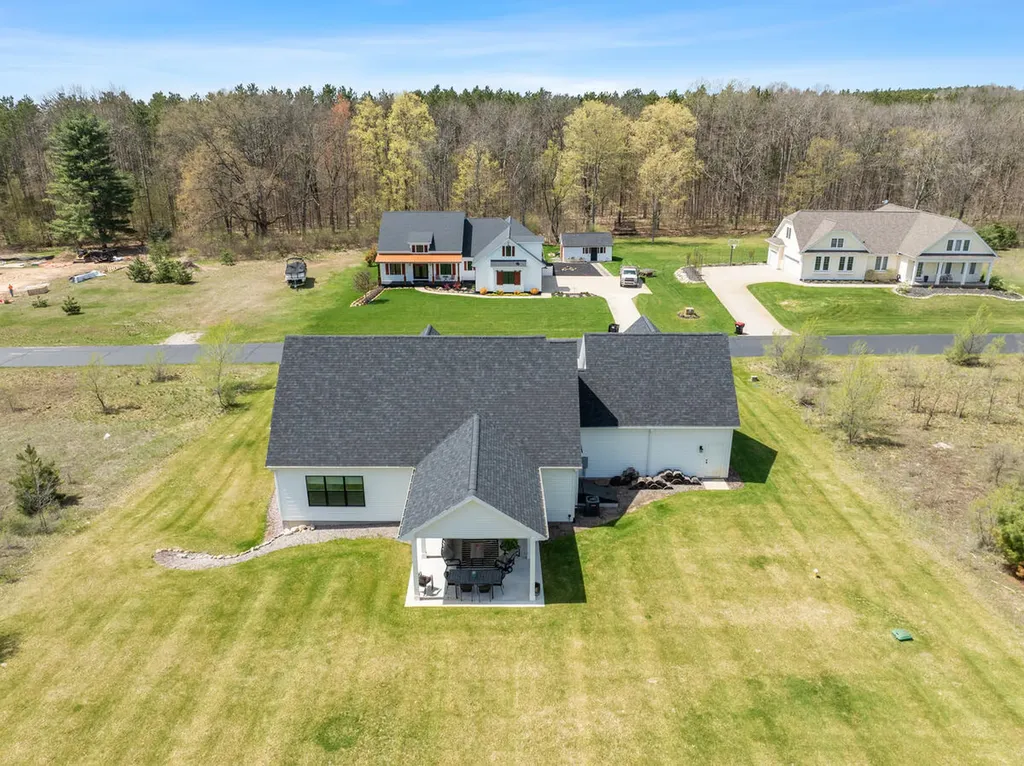 7834 Sandy Lane Mecosta Township MI 49346