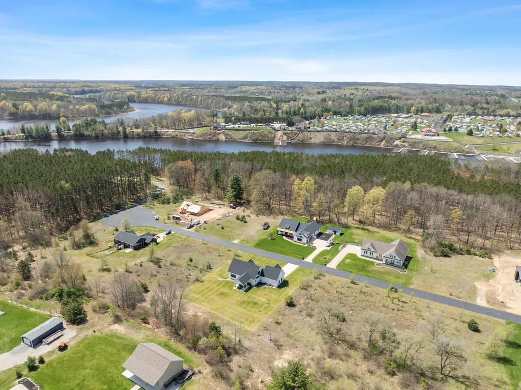 7834 Sandy Lane Mecosta Township MI 49346