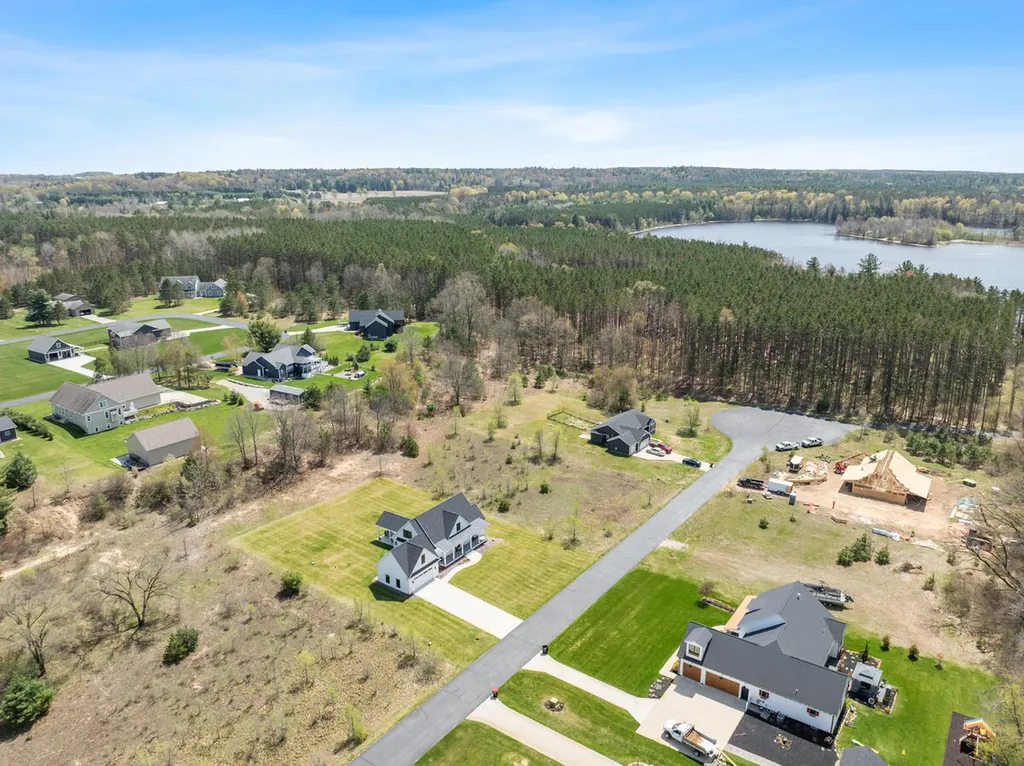 7834 Sandy Lane Mecosta Township MI 49346