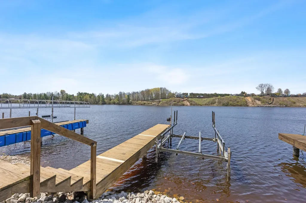 7834 Sandy Lane Mecosta Township MI 49346