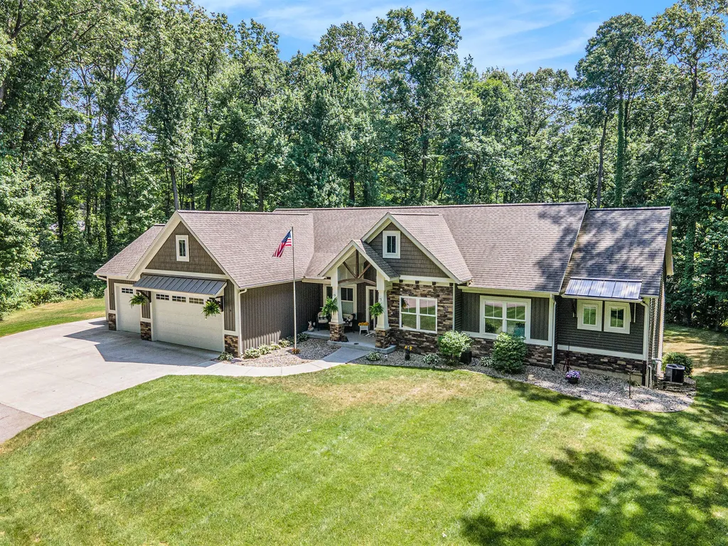 3479 Jeffrey Spur Heath Township MI 49419