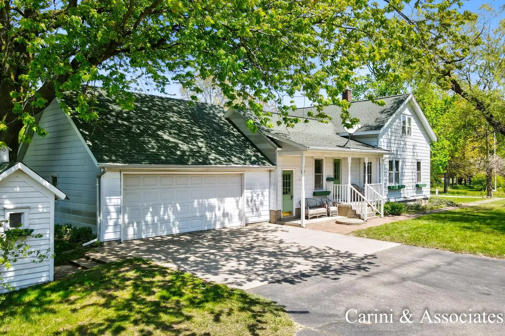 8331 112th Avenue Olive Township MI 49460