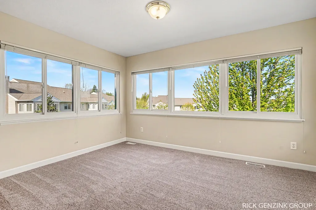 1103 Fountain View Circle Holland City MI 49423