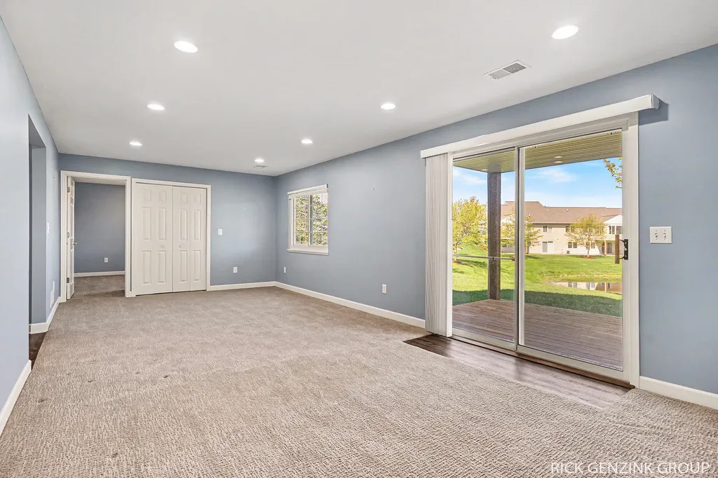 1103 Fountain View Circle Holland City MI 49423