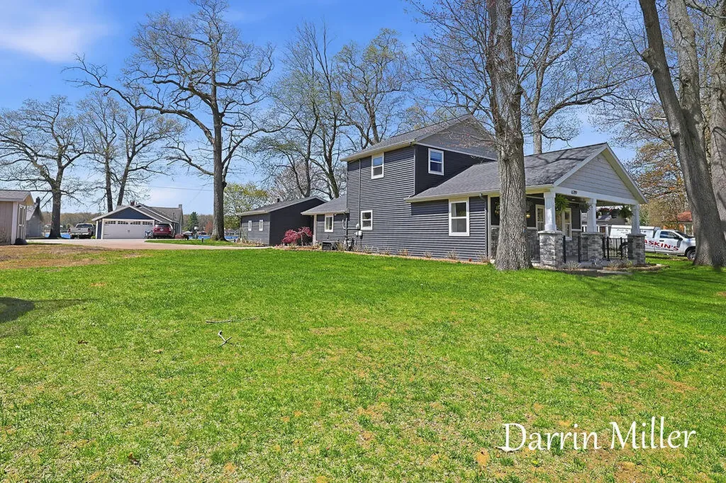 6289 Middle Lake Road Dalton Township MI 49457